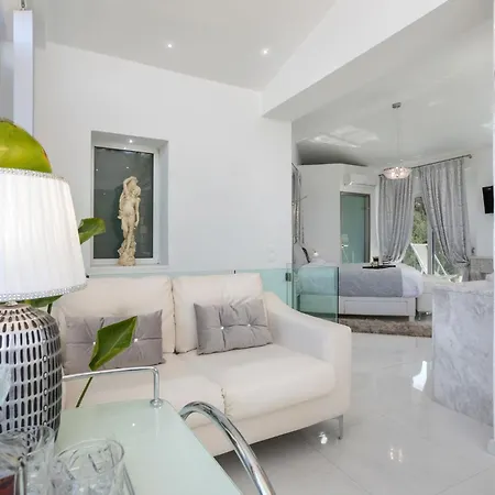 Dion Zakynthos Greece One Bedroom With Private Pool No01 *